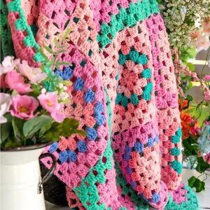 Wildflowers Keepsake Pastel Crochet Blanket